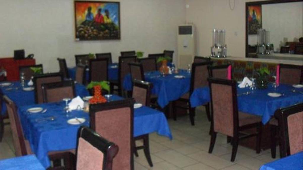 Denis Hotel Abuja Mobushipe Zewnętrze zdjęcie