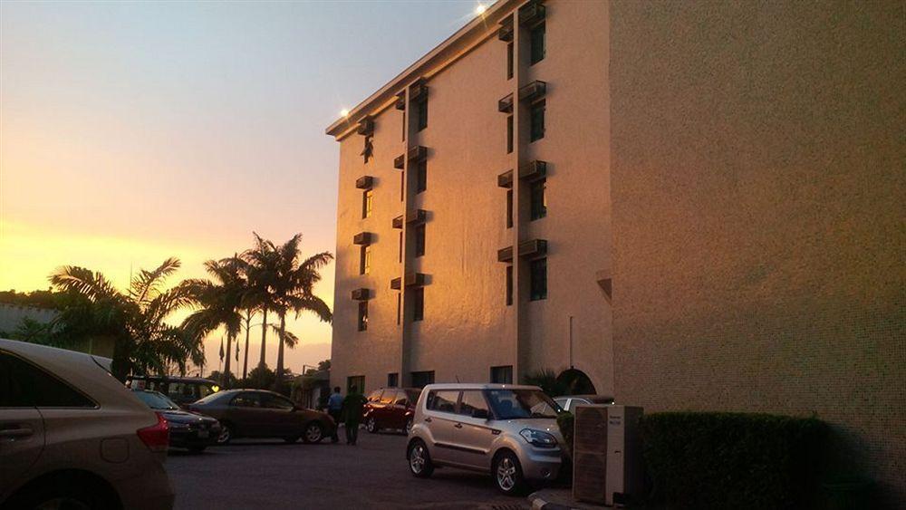 Denis Hotel Abuja Mobushipe Zewnętrze zdjęcie